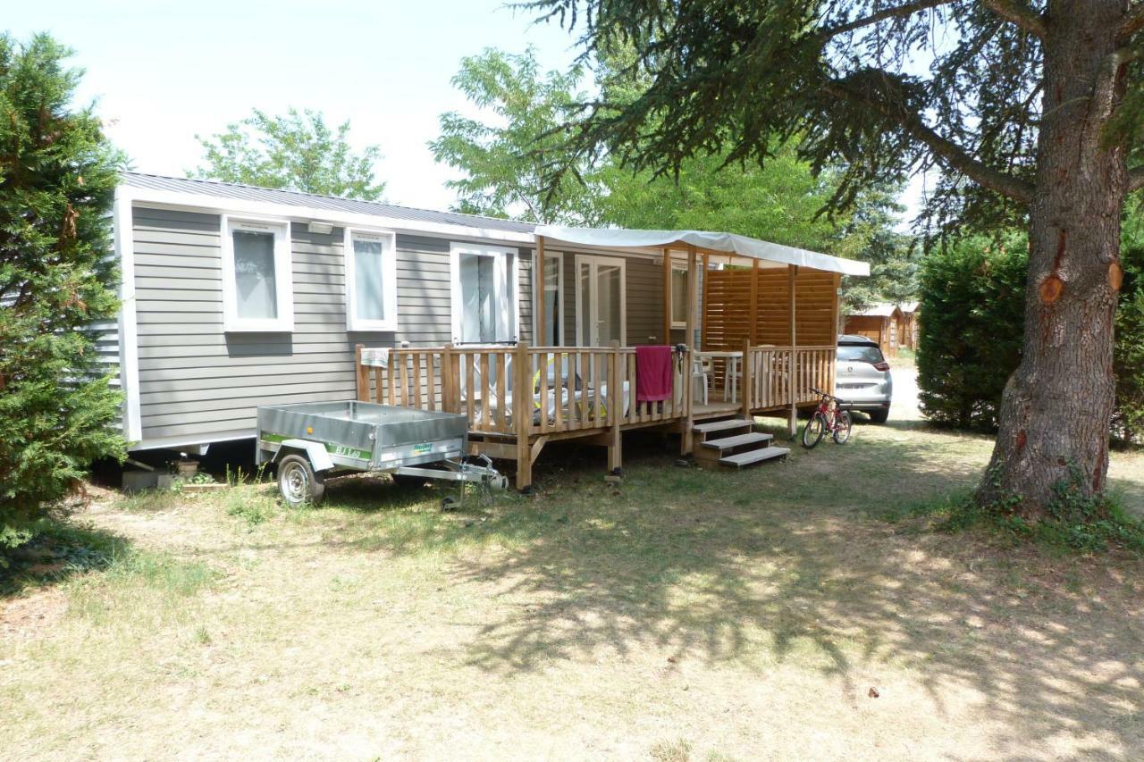 ホテルCamping L'Eau Vive Dauphin エクステリア 写真