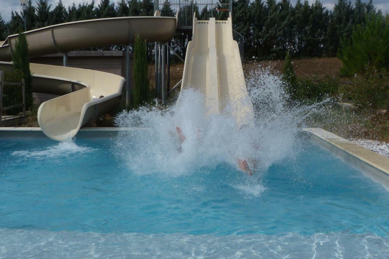 ホテルCamping L'Eau Vive Dauphin エクステリア 写真